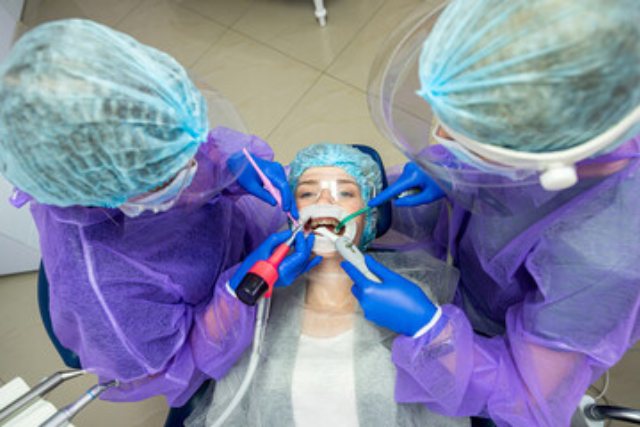 How Is Wisdom Teeth Removal Performed